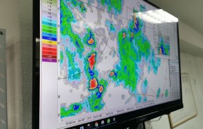 забраняват стрелбата градоносни облаци пловдивско заради прелитащи самолети