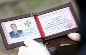 руски хакери публикуваха данни стотици агенти сбу