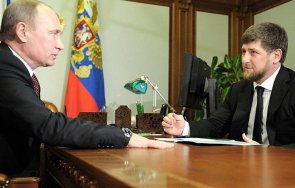 путин яростно нахокал верния пехотинец кадиров