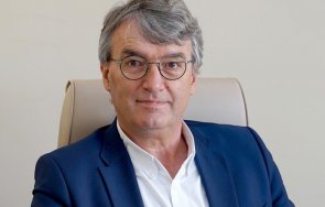 академик трайков сред фаворитите ректор ректорите 