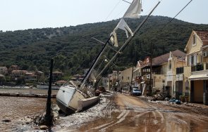 циклонът генезис връхлетя гърция проливни дъждове градушки