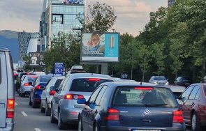 пик километрично задръстване бул цариградско шосе заради протест шофьорите бунт снимки