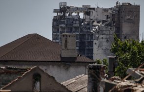 русия взриви мост откъсна северодонецк боевете града всеки метър