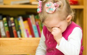 годишно дете прибра вкъщи окървавени дрехи детската градина