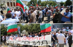 пик един протест издигна глас киро кабинета македония продава снимки