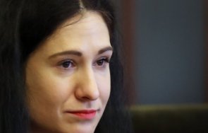 дясната ръка стефан янев остави формацията обект нездрав интерес пълни странни партийни отломки