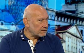 вежди рашидов съсипа харвардите изцапа гащите изцапаха първо улицата яйцата после управление държавата