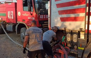 огромен горски пожар бушува мармарис 360 пожарни гасят огъня снимки видео