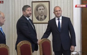 горещо пик христо иванов атанас атанасов консултации радев надяват ново правителство мандата продължаваме промяната обновена