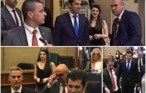 ашколсун лена втрещи президентството голямата цепка потника нищо крие снимки