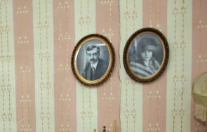 мъж откри снимка яворов лора послание стара книга