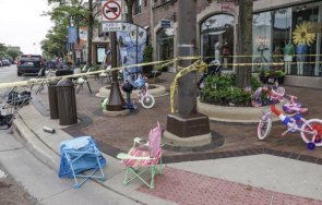 българин дълги години живял врата врата стрелеца чикаго