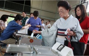 япония избира парламент