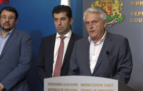 първо пик кирил петков бойко рашков оправдават бездействието мвр прикривал вътрешният министър полицайката пътувала колата георги семерджиев обновена