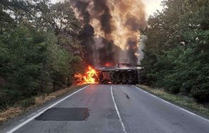 извънредно зловещ инцидент два тира ришкия проход загинал снимки