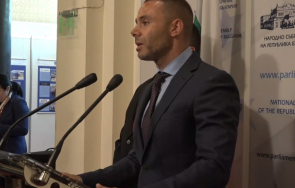 пик александър ненков герб държавата превърна гробище обновена