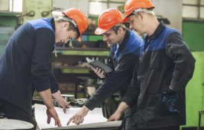 водеща японска компания инвестира софия търси инженери