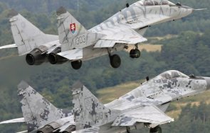 словакия готова даде украйна изтребители миг