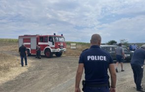 продължава разследването пожара взривовете оръжейните складове емилиян гебрев