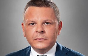 христо алексиев служебен вицепремиер министър транспорта съобщенията