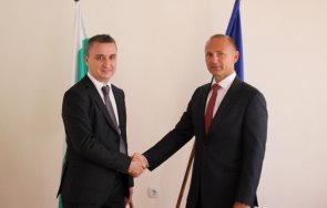 министър николов предаде поста своя наследник росен христов