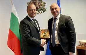 служебният министър туризма илин димитров встъпи длъжност