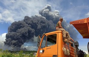 пожарът куба стихва пламна трети резервоар снимки