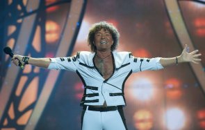 заради войната звезда руската музика избяга сащ