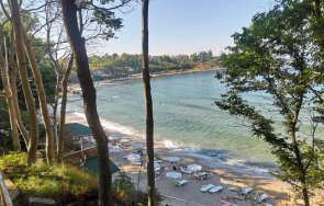 отцепиха централния плаж царево заради мината чакат спецекипи обезвредят