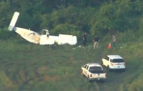 извънредно самолет разби село крушевец пилотът ранен снимка