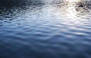 маратонец започна часово плуване езеро русе