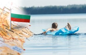 дете доплава надуваем дюшек румънски плаж българия