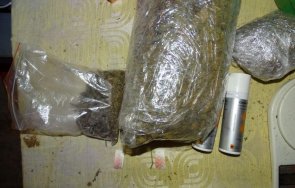 акция русе иззеха наркотици фалшиви стоки цигари снимки