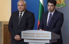 извънредно пик вицепремиерите пеканов демерджиев предупреждават парите плана възстановяване риск заради проект мвр времето бойко рашков живо обновена