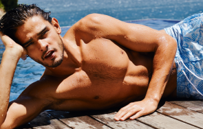 случва мъжкото тяло цял ден плажа