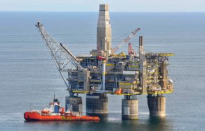 путин затяга хватката руските енергийни активи азия