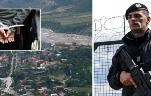 двама руснаци украинец опитаха влязат военен завод албания