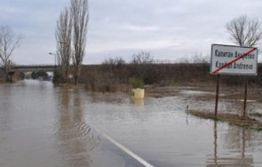 граничният пункт капитан андреево наводни силен дъжд