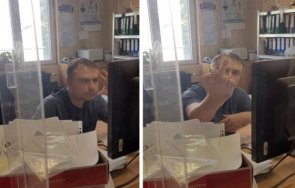 скандално топлинен счетоводител размаха среден пръст клиент видео