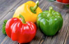 червена жълта зелена чушка здравословна