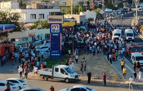 нов инцидент турция камион вряза тълпа загинаха души