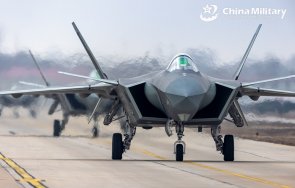 китай създаде супер стелт ловец видео