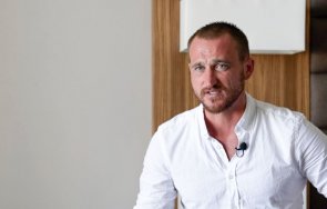 руски военен разкритикувал инвазията украйна поиска политическо убежище франция видео