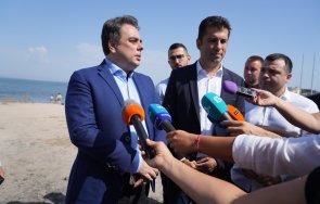 Кирил Петков Асен Василев