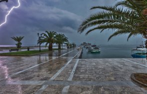 дъжд гръмотевични бури потопиха солун