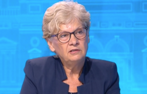 комитова брани партията янев всички идват комерсиална цел български възход оцелеят