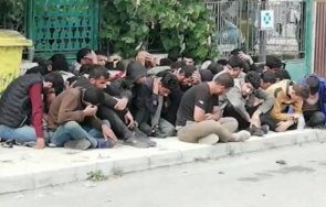 изловиха украинка бургас натъпка колата деветима нелегални сирийци