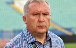 николай киров белия новият треньор берое