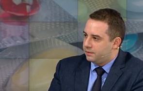 богдан кирилов края миналата седмица бяха доставени адаптирани ваксини омикрон