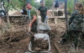 400 военни включват помощ пострадалите райони карловско